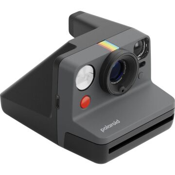 Now Gen 3 Black + Color Film Bundle (8 photos)