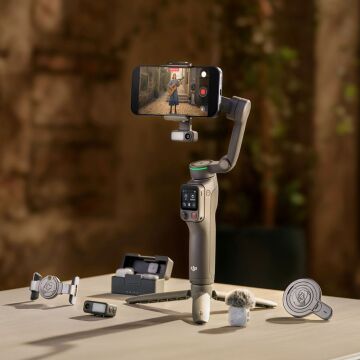 DJI Osmo Mobile 8P Creator Combo