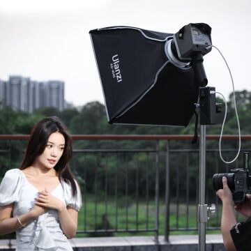 Ulanzi AS-4545 45cm Kare Izgaralı Bowens Softbox