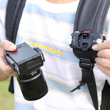 Ulanzi Claw Clip Quick Release Omuz Askısı Çanta Klipsi 2684