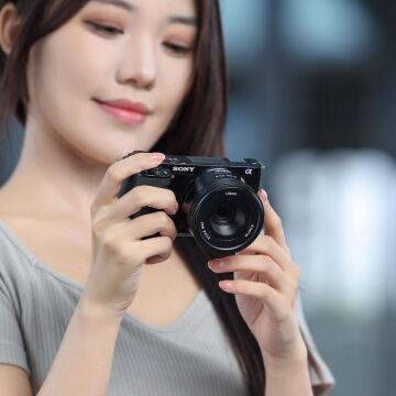 Ulanzi CL02 AF 27mm F2.8 APS-C Lens E-Mount