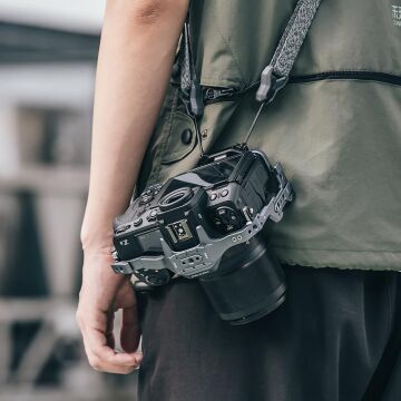 Falcam F22&F38&F50 Quick Release Kafes Nikon Z8 İçin C00B3903