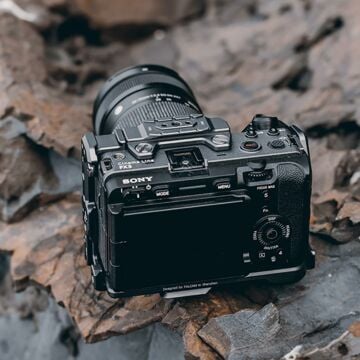 Falcam F22&F38 Quick Release Camera Cage Çerçeve (Sony FX3/FX30)