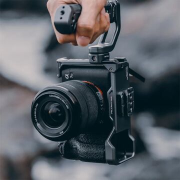Falcam F22&F38 Quick Release L Bracket (Sony A7M4/A7S3)