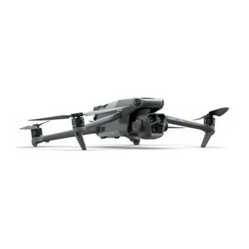 DJI Mavic 3 Pro Drone (DJI RC)