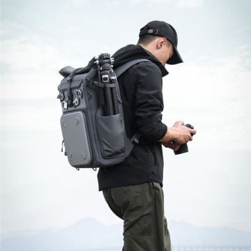 Ulanzi BP04 Hard Shell Camera Backpack 25L