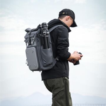 Ulanzi BP04 Hard Shell Camera Backpack 25L