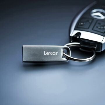 Lexar 64GB JumpDrive M45 USB 3.1 USB-A Flash Drive - LEXAR LJDM45-64GABSLNA